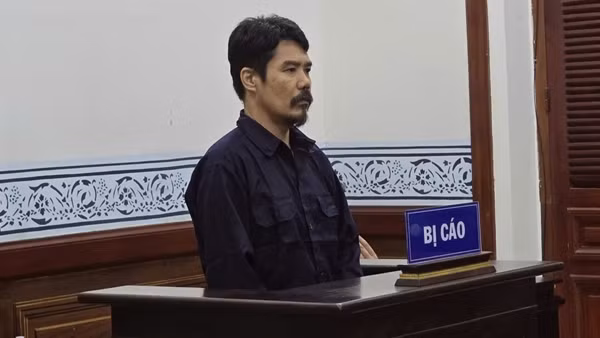Án chung thân đối với kẻ giết người, cướp tài sản...