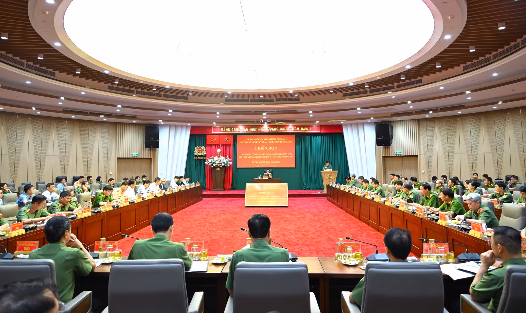 Phiên họp triển khai công tác bảo đảm ANTT và y tế -0