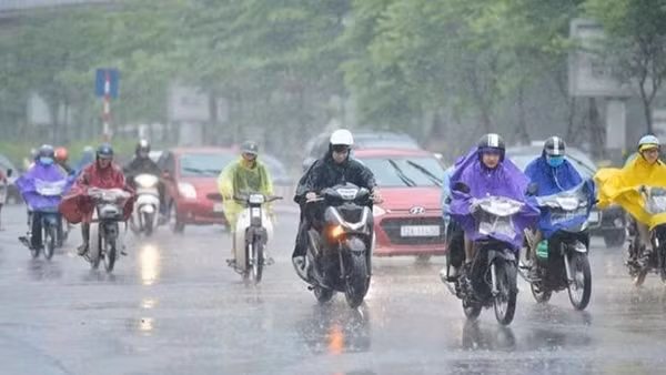 Nhiều tỉnh, thành có mưa dông dịp nghỉ lễ 30/4