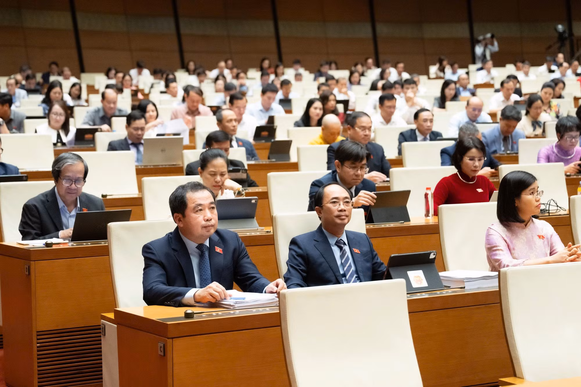 Các thủ tục khai sinh, khai tử, kết hôn, nhận cha, mẹ, con...được thực hiện không phụ thuộc địa giới hành chính -0