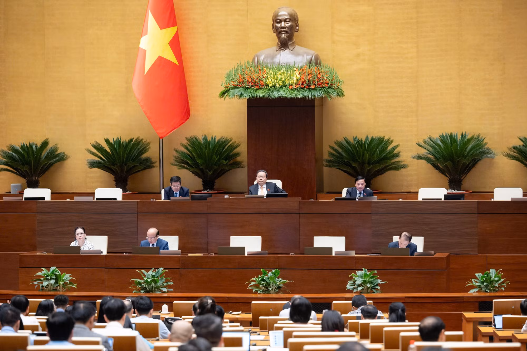 Thiết kế rõ hơn cơ chế đãi ngộ đối với luật sư công gắn với hiệu quả công việc -0