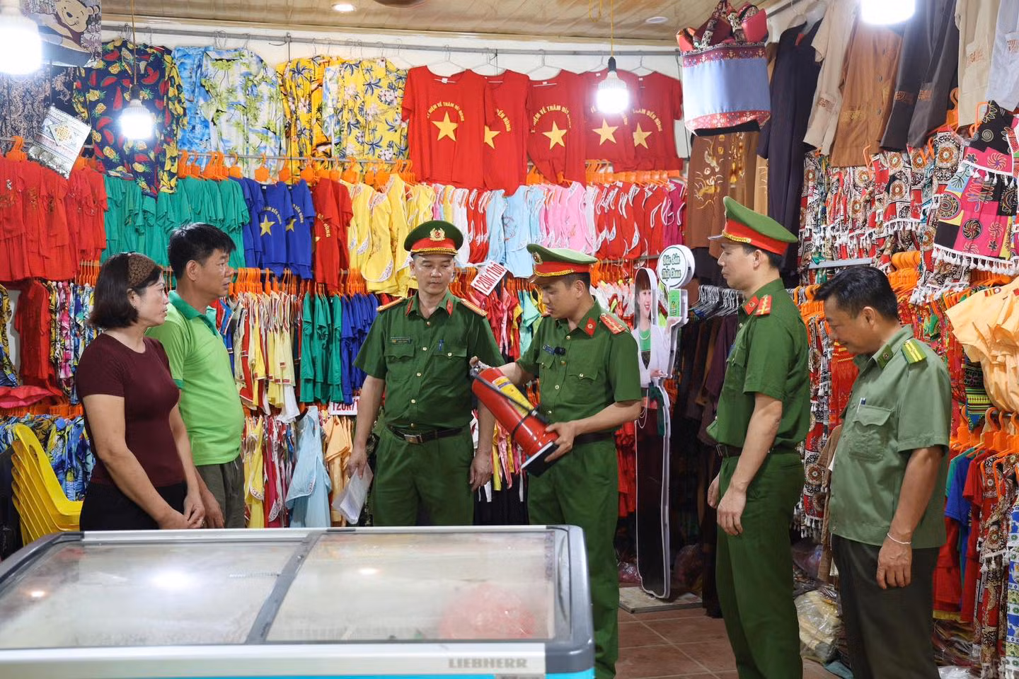 Ứng dụng công nghệ trong công tác đảm bảo an ninh, trật tự Lễ hội Đền Hùng -0