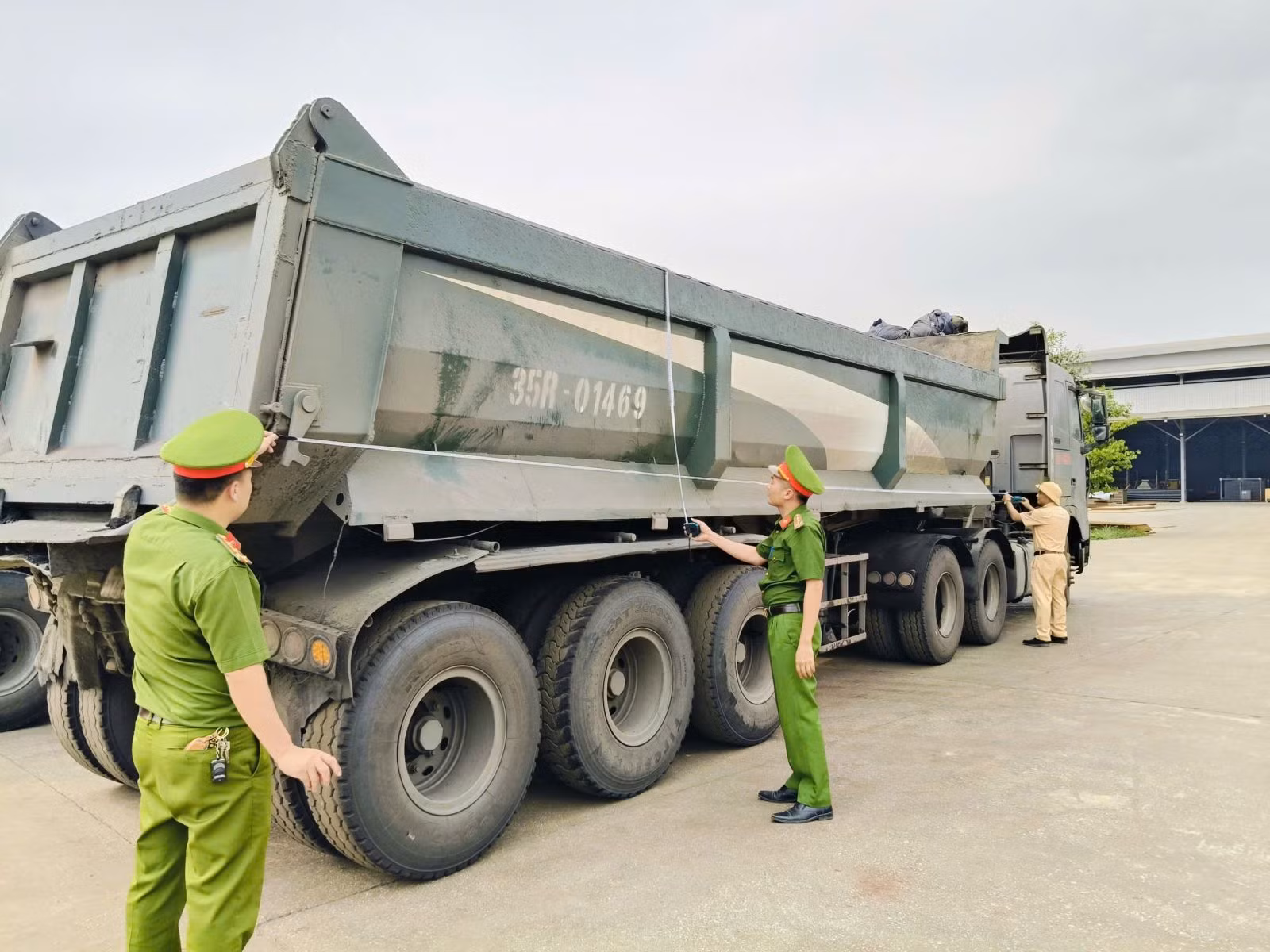 Hoàn thành tổng rà soát xe tải, sơmi rơ mooc tự đổ trên 15 tấn tại Ninh Bình -0