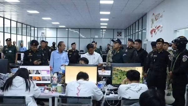 Bên trong những “nhà máy lừa đảo” xuyên quốc gia