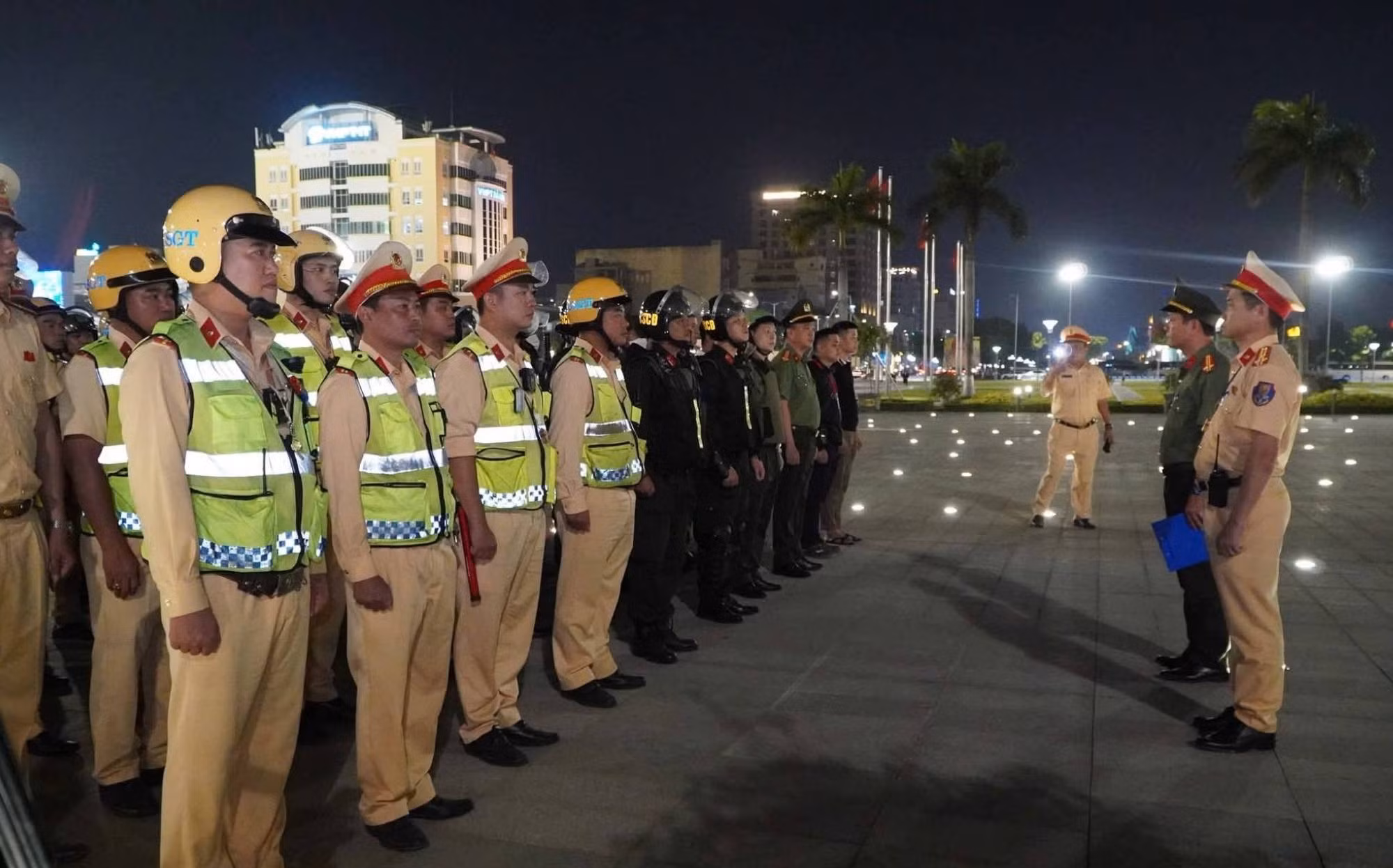 Đà Nẵng “bùng nổ” sức hút dịp lễ 30/4 – 1/5: Điểm đến của trải nghiệm và cảm xúc -0