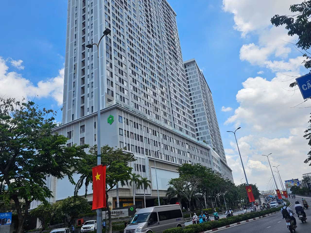 Loạt chế tài trong quản lý, vận hành chung cư và cho thuê căn hộ để lưu trú ngắn hạn -0