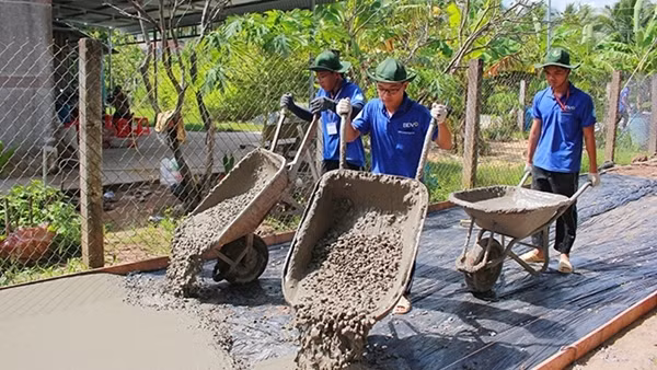 Tình nguyện hè - Dấu ấn màu xanh tuổi trẻ