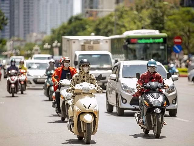 Tháng 8 sẽ có 2 cơn bão xuất hiện ở Biển Đông, nắng nóng tiếp diễn -0