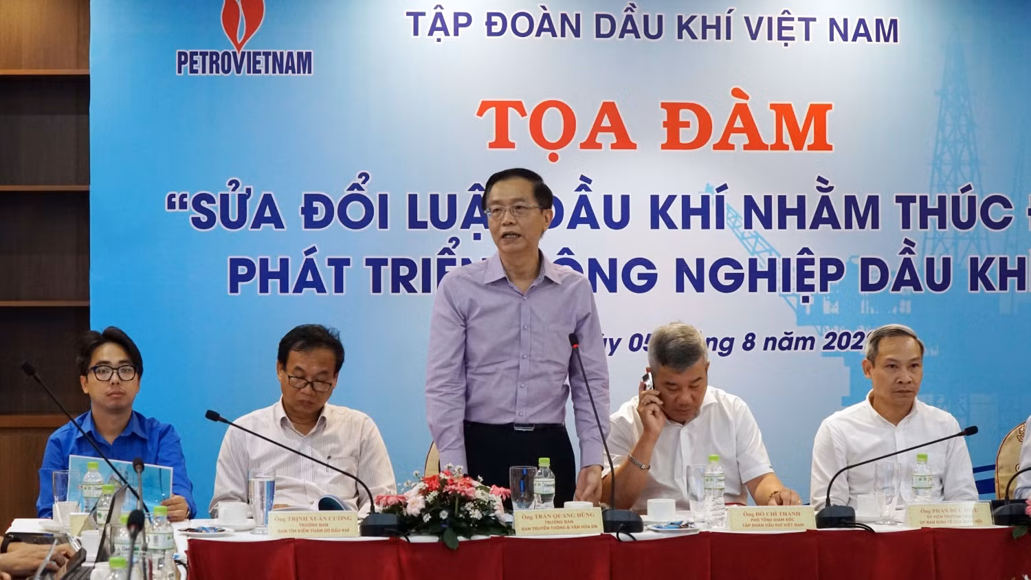 Sửa đổi Luật Dầu khí để phát triển ngành công nghiệp dầu khí toàn diện, đồng bộ -3