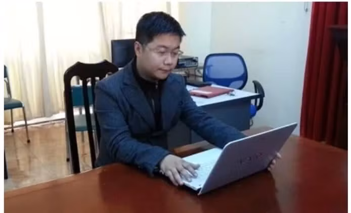 Khi trí thức phạm tội -0
