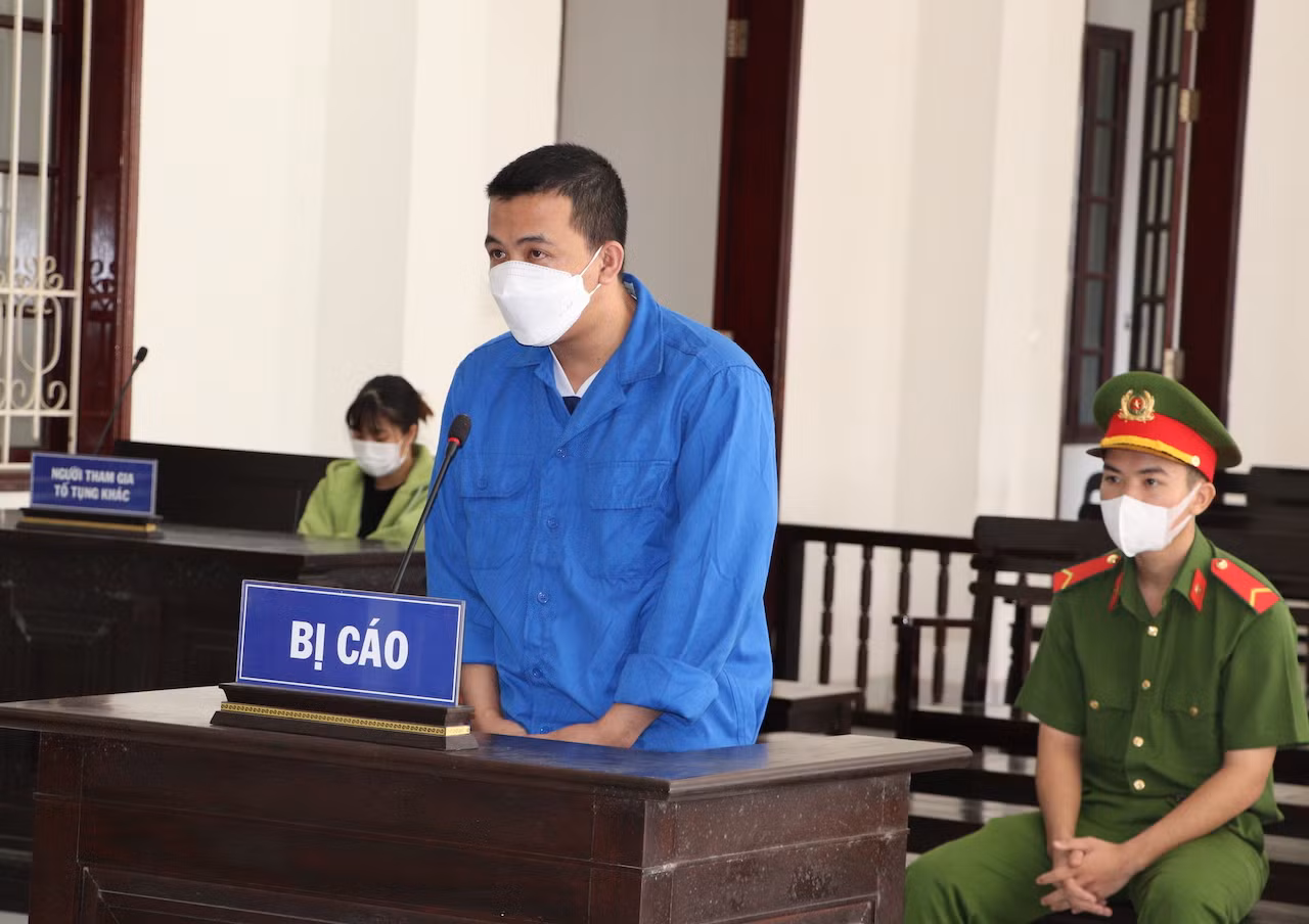  Nam thanh niên lãnh 17 năm tù vì tàng trữ ma túy -0