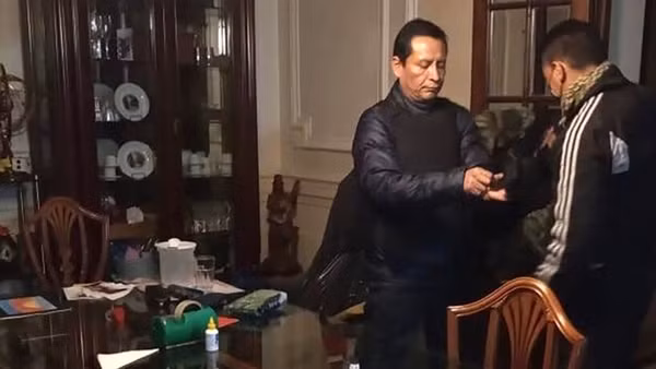 Sự sụp đổ của “bố già” Atachahua và “đế chế rửa tiền” toàn cầu