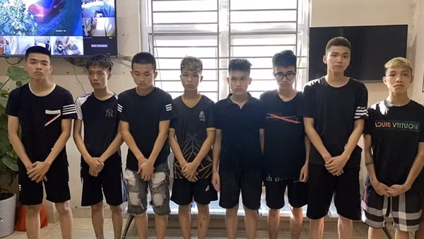 Ngăn chặn "trẻ trâu" mang hung khí giải quyết mâu thuẫn