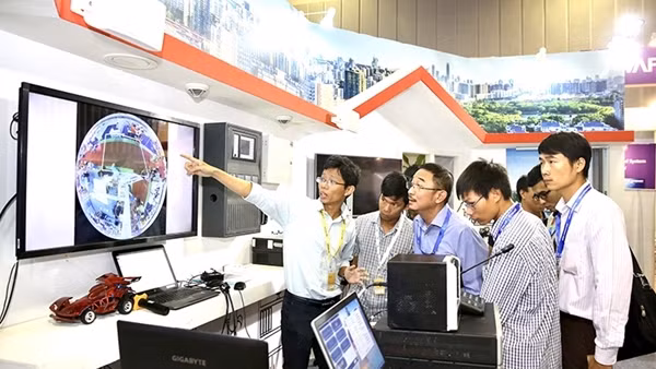 Ứng dụng khoa học công nghệ PCCC và CNCH trong cuộc cách mạng 4.0