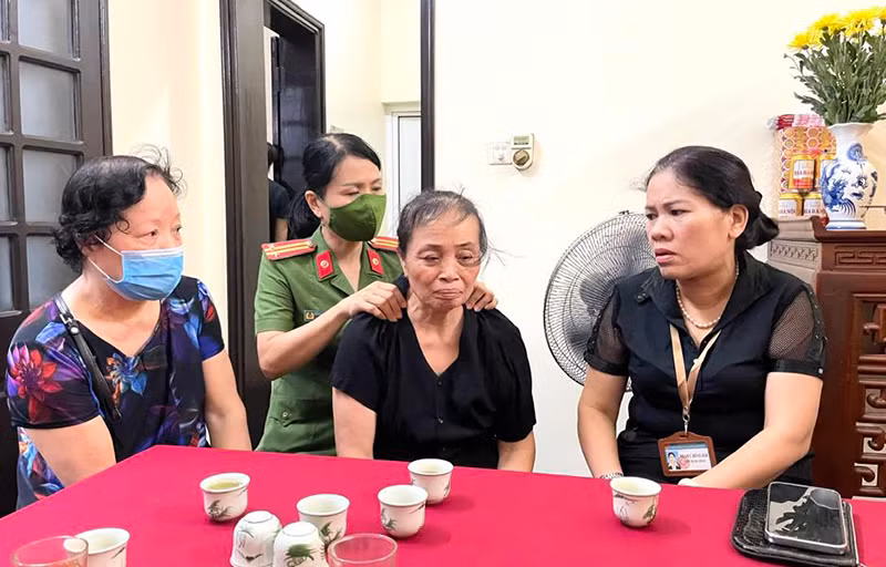 Tổ quốc mãi khắc ghi sự hy sinh anh dũng của các anh -0
