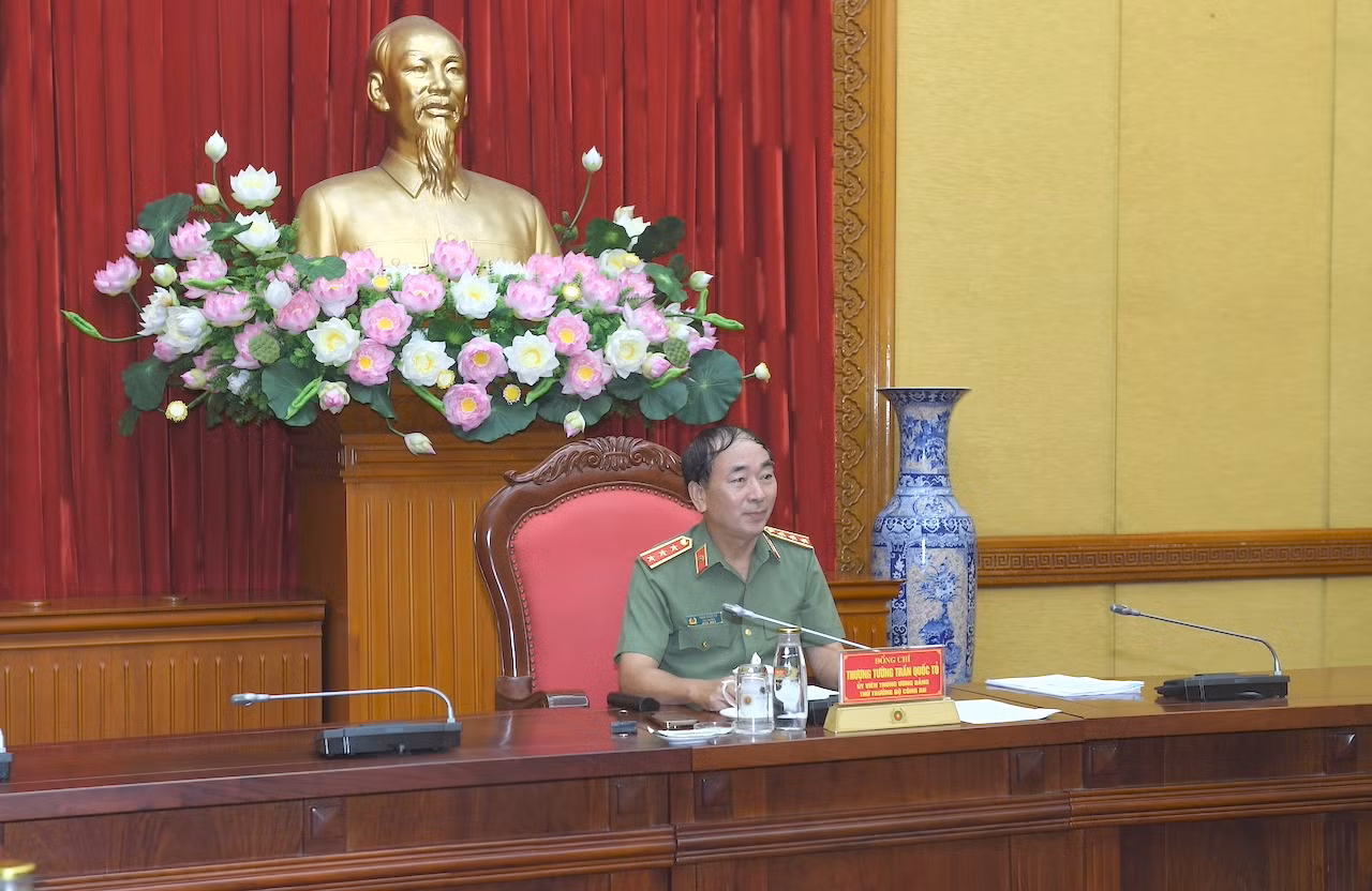 Xây dựng Đảng gắn liền với xây dựng lực lượng CAND vững mạnh, chính quy, tinh nhuệ, hiện đại -0