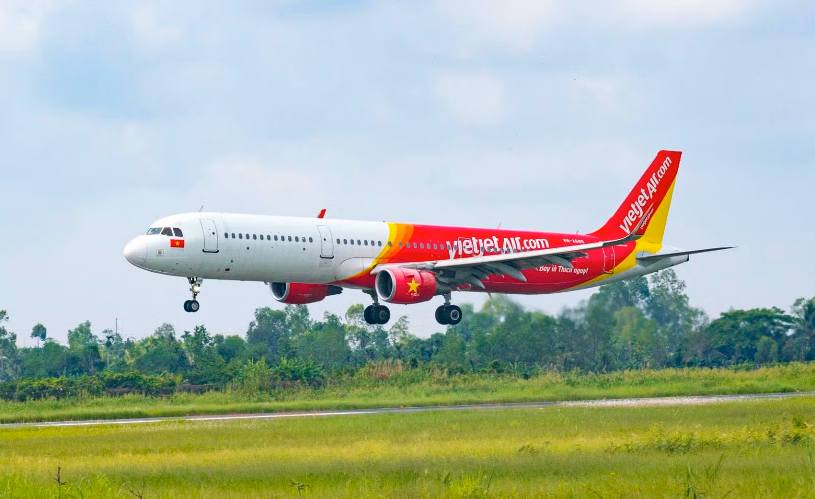 Bay khắp Việt Nam, Châu Á dễ dàng cùng Vietjet chỉ từ 16.600 đồng -0