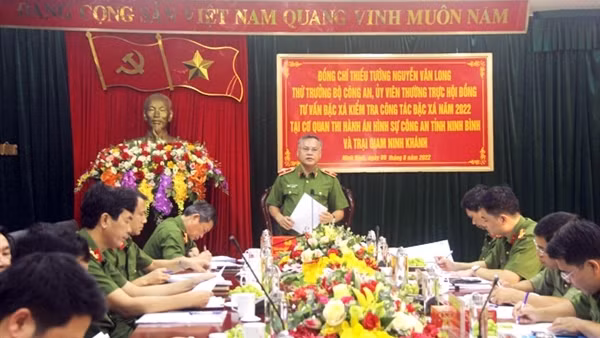 Tạo điều kiện tốt nhất để phạm nhân được đặc xá tái hoà nhập cộng đồng