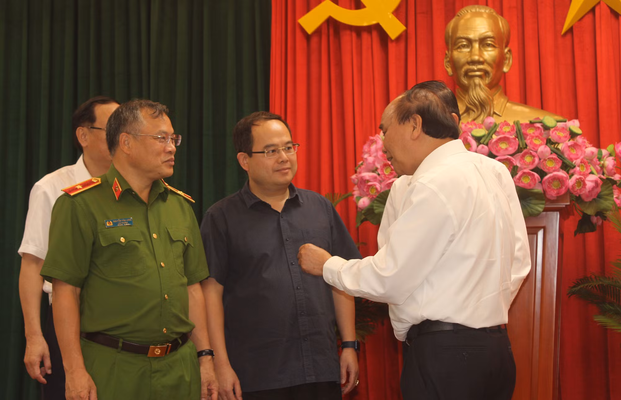 Chủ tịch nước Nguyễn Xuân Phúc: Đẩy mạnh phát triển ở phương có nền công nghiệp ra đời sớm nhất cả nước -0