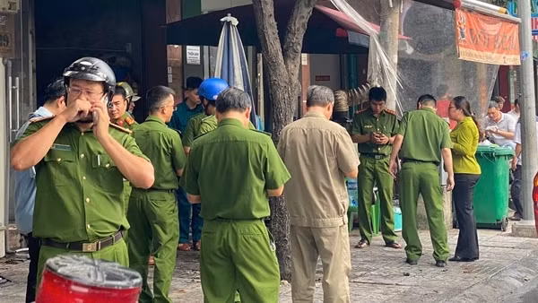 Khẩn trương điều tra nguyên nhân vụ cháy quán ăn kết hợp nhà trọ ở TP Hồ Chí Minh