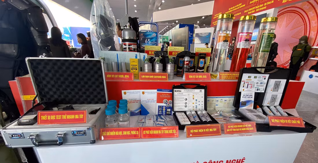 Nhiều sản phẩm mang tính ứng dụng thị trường năng động của Bộ Công an tham gia Triển lãm Quốc phòng quốc tế 2024 -4