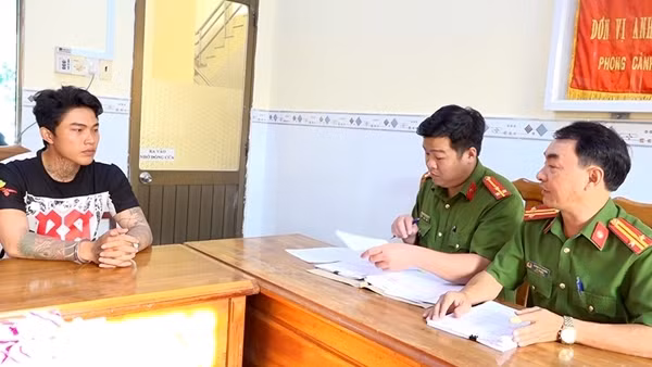 Chém bạn nhậu vì nhớ chuyện đánh cha mình 5 năm trước