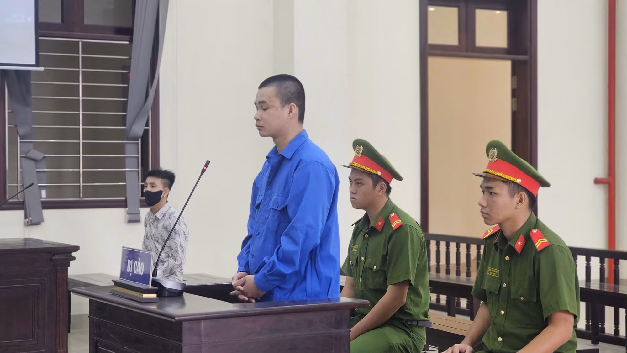 Án tử cho bị cáo sát hại tài xế xe ôm cướp tài sản -0