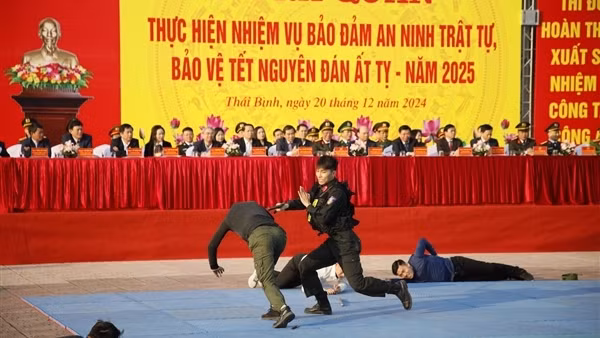 Công an Thái Bình ra quân bảo đảm ANTT, bảo vệ Tết Nguyên đán Ất Tỵ