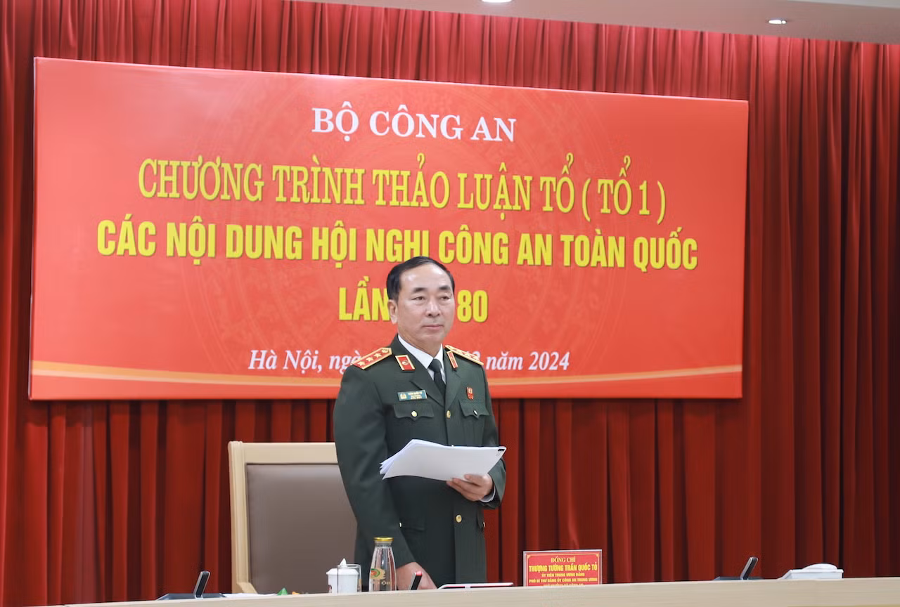 Nêu gương, "nói thẳng, nói thật" tại phiên thảo luận tổ Hội nghị Công an toàn quốc ảnh 1