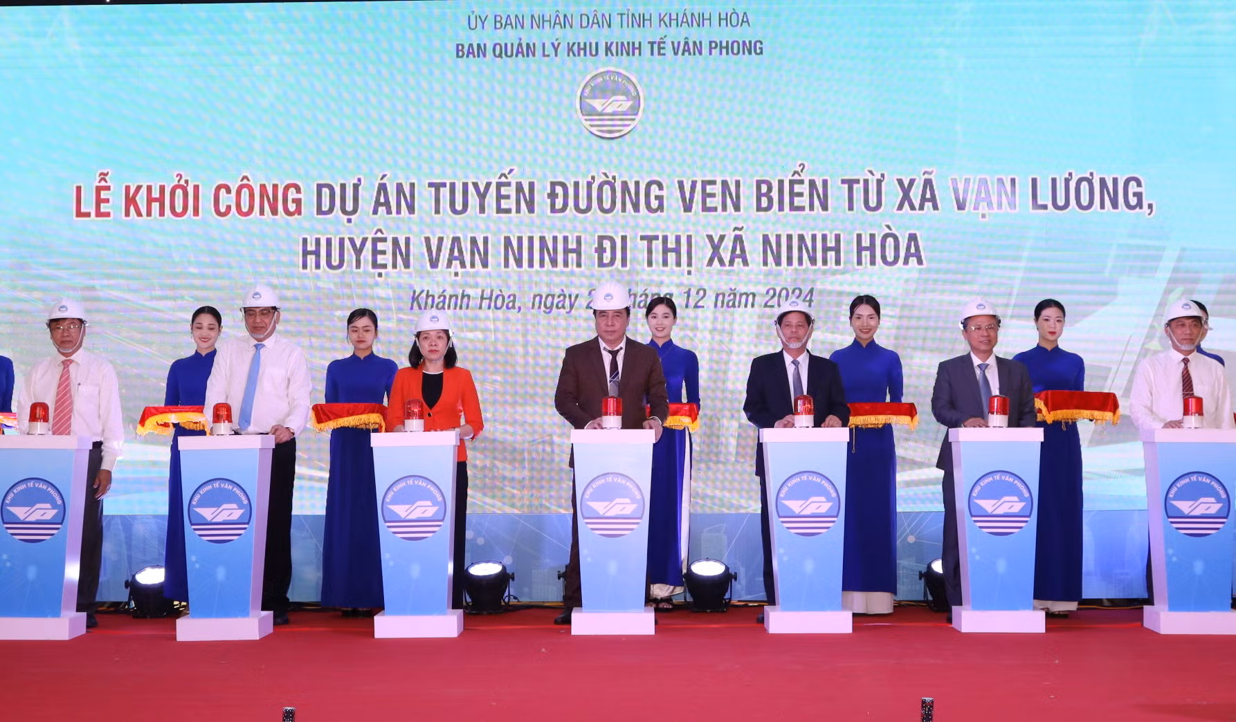 Hơn 2.000 tỷ đồng xây dựng tuyến đường ven biển ở Khánh Hòahttps://back.cand.com.vn/Article/Create#tab-thumb -0
