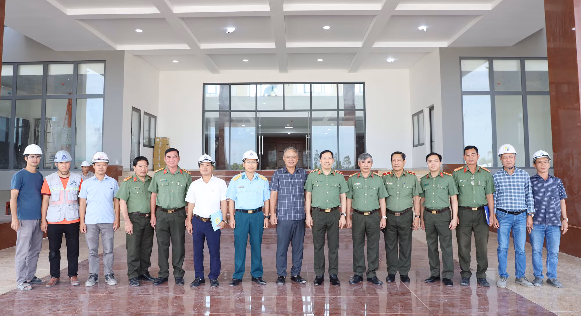 Thứ trưởng Lê Văn Tuyến kiểm tra tiến độ xây dựng trụ sở Công an tỉnh Sóc Trăng -0