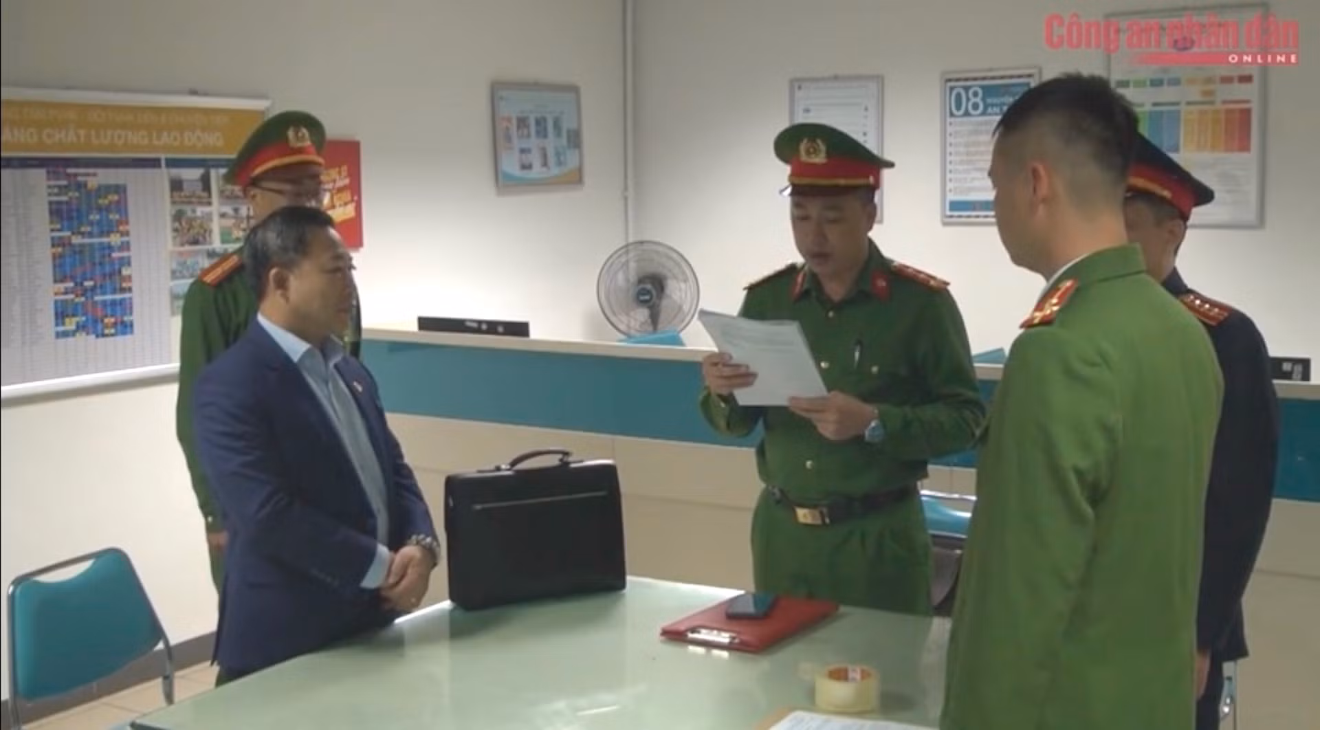 Kỳ 2: Lợi dụng “chiếc áo” đại biểu Quốc hội để trục lợi -0