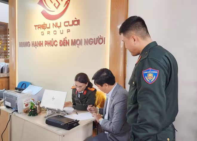 Giới thiệu được tiếp quản nguồn di sản được 48 nước công nhận và phát hành đồng tiền lượn tử để lừa đảo hàng chục tỷ đồng -1