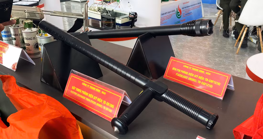 Nhiều sản phẩm mang tính ứng dụng thị trường năng động của Bộ Công an tham gia Triển lãm Quốc phòng quốc tế 2024 -0