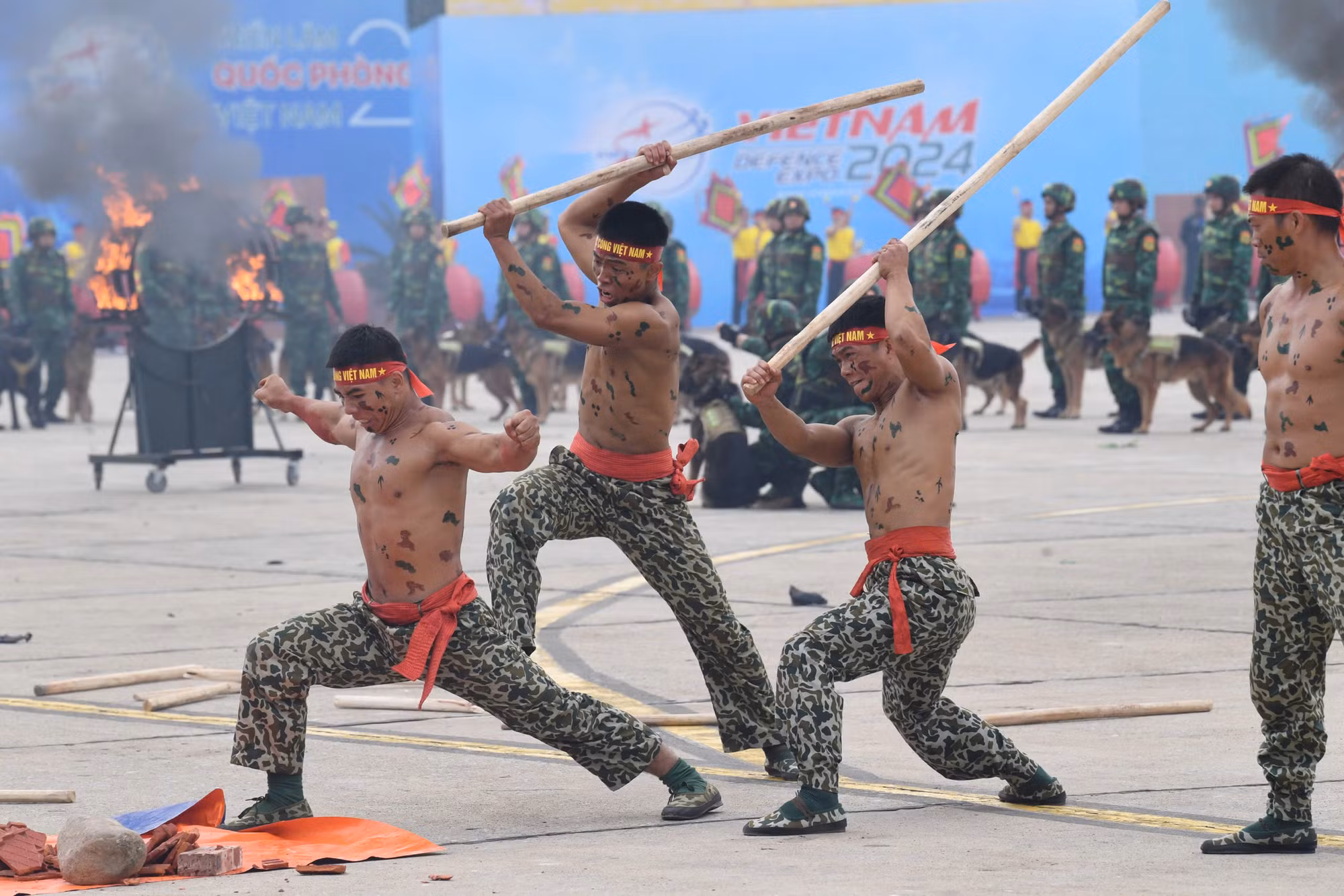 Lực lượng Đặc công bản lĩnh, kiên cường -1