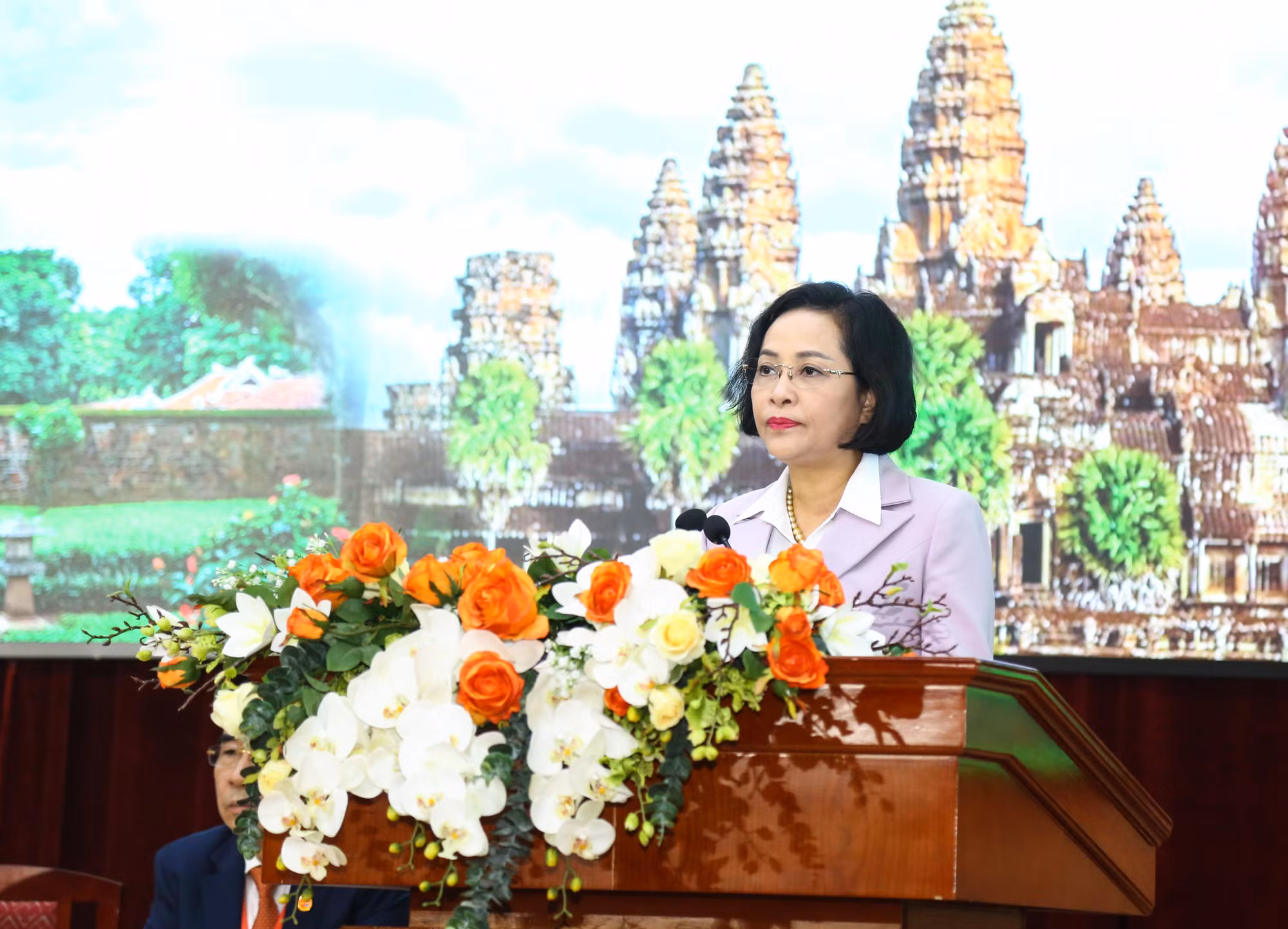 Vun đắp hơn nữa quan hệ hữu nghị truyền thống Việt Nam - Campuchia -0