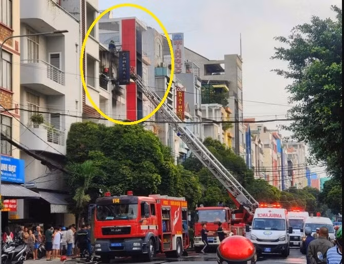 2 nạn nhân tử vong là do mắc kẹt trong phòng, ngạt khói -0