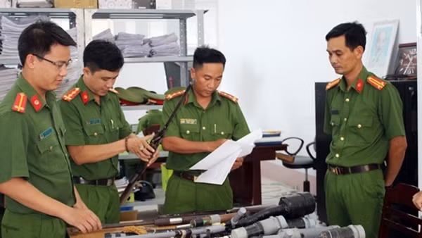 Triển khai thi hành Luật Quản lý, sử dụng vũ khí, vật liệu nổ và công cụ hỗ trợ