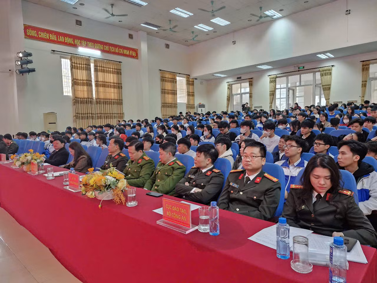 Cục Đào tạo, Bộ Công an tư vấn tuyển sinh năm 2025 tại Thanh Hoá -0
