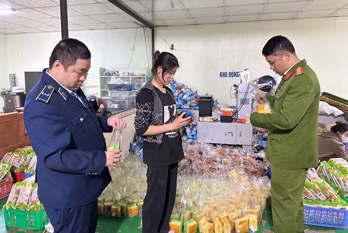 Hơn 3000 chiếc bánh mỳ được phù phép để kéo dài hạn sử dụng -0