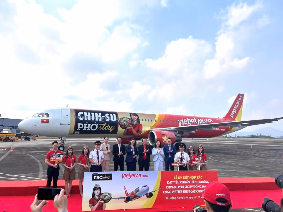 masan consumer và vietjet hợp tác đưa chin-su phở story ra thế giới.jpg -6
