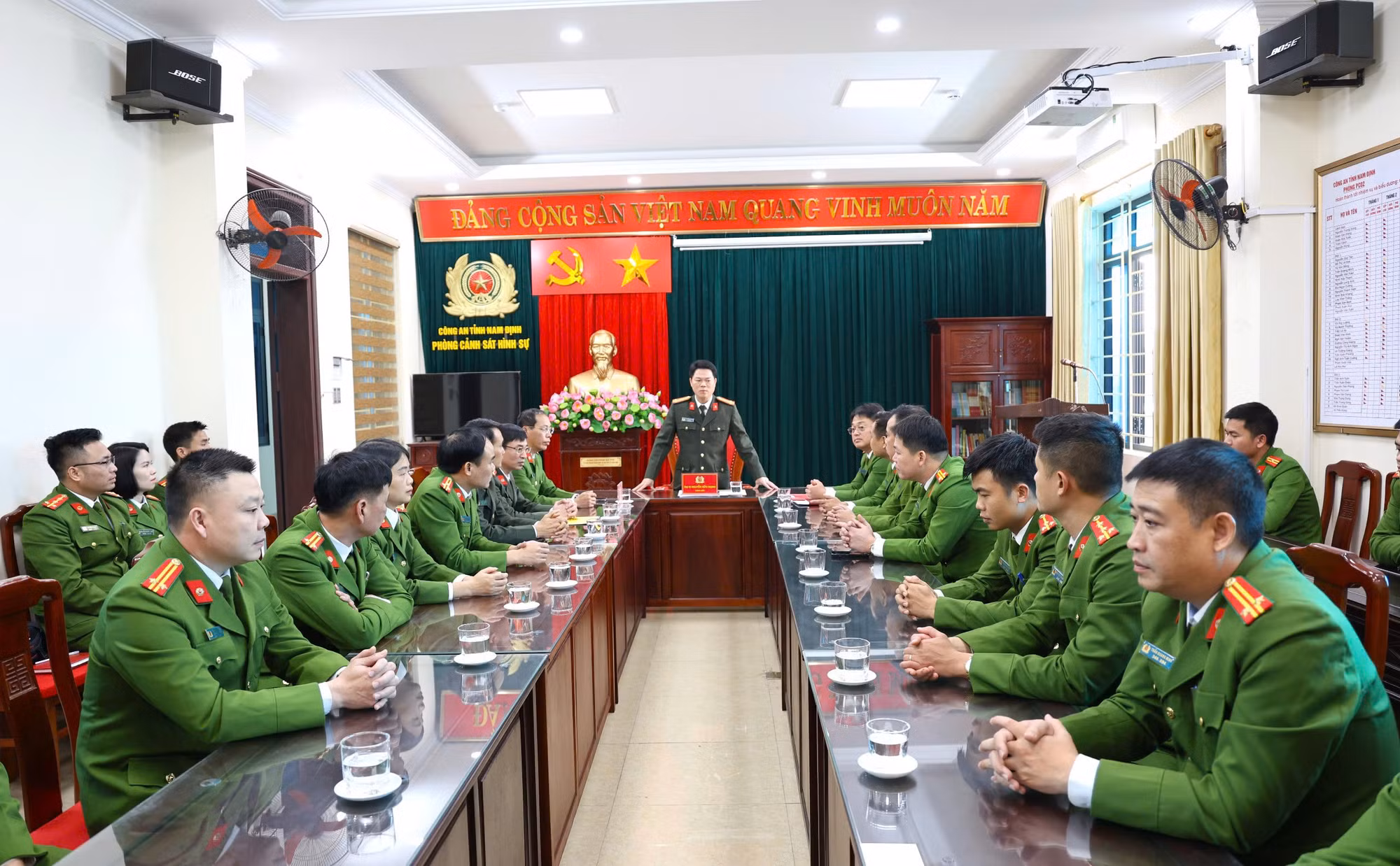 Xứng đáng là nòng cốt trong đấu tranh phòng, chống tội phạm -0