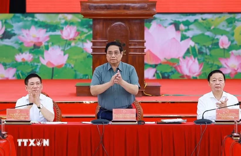 Thủ tướng: Phân cấp, phân quyền thúc đẩy triển khai các công trình trọng điểm -0