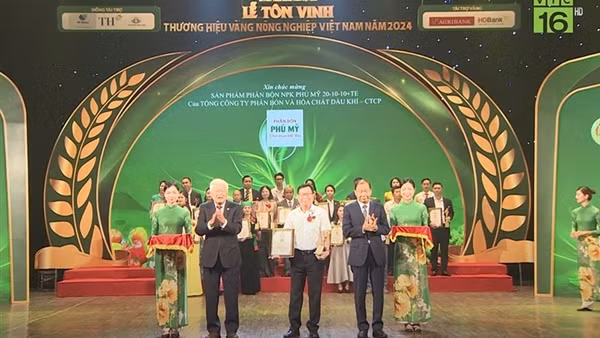 NPK Phú Mỹ 20-10-10+TE: “Thương hiệu Vàng nông nghiệp Việt Nam năm 2024”