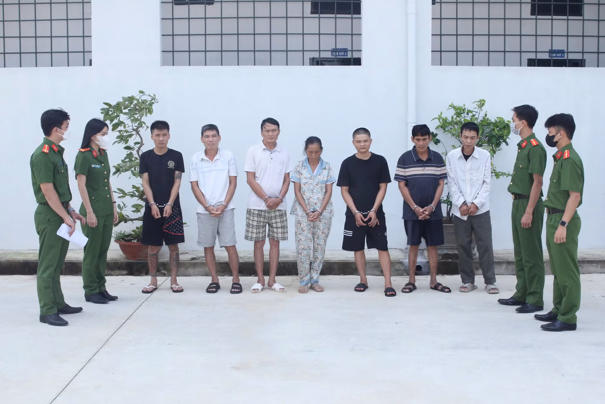 Lợi dụng bệnh viện để&nbsp;giao dịch mua bán trái phép chất ma túy -0