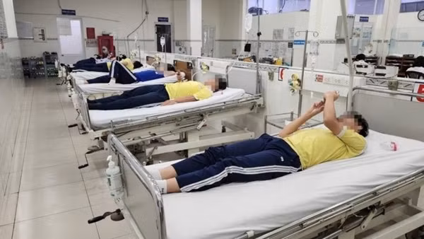 UBND TP Hồ Chí Minh chỉ đạo khẩn vụ ngộ độc thực phẩm tại Trường THPT Lê Quý Đôn