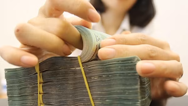 Nữ kế toán của UBND xã khai man, “rút lõi” ngân sách 300 triệu đồng