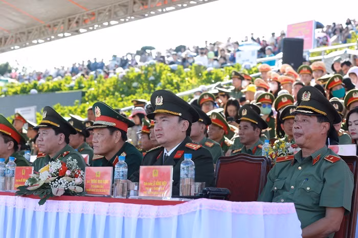 Tưng bừng khai mạc Đại hội Khỏe Vì An ninh Tổ quốc -0