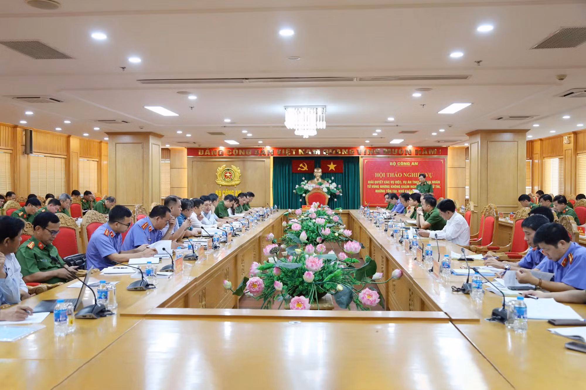 Hội thảo nghiệp vụ tìm giải pháp giải quyết các vụ việc, vụ án về tai nạn giao thông -0