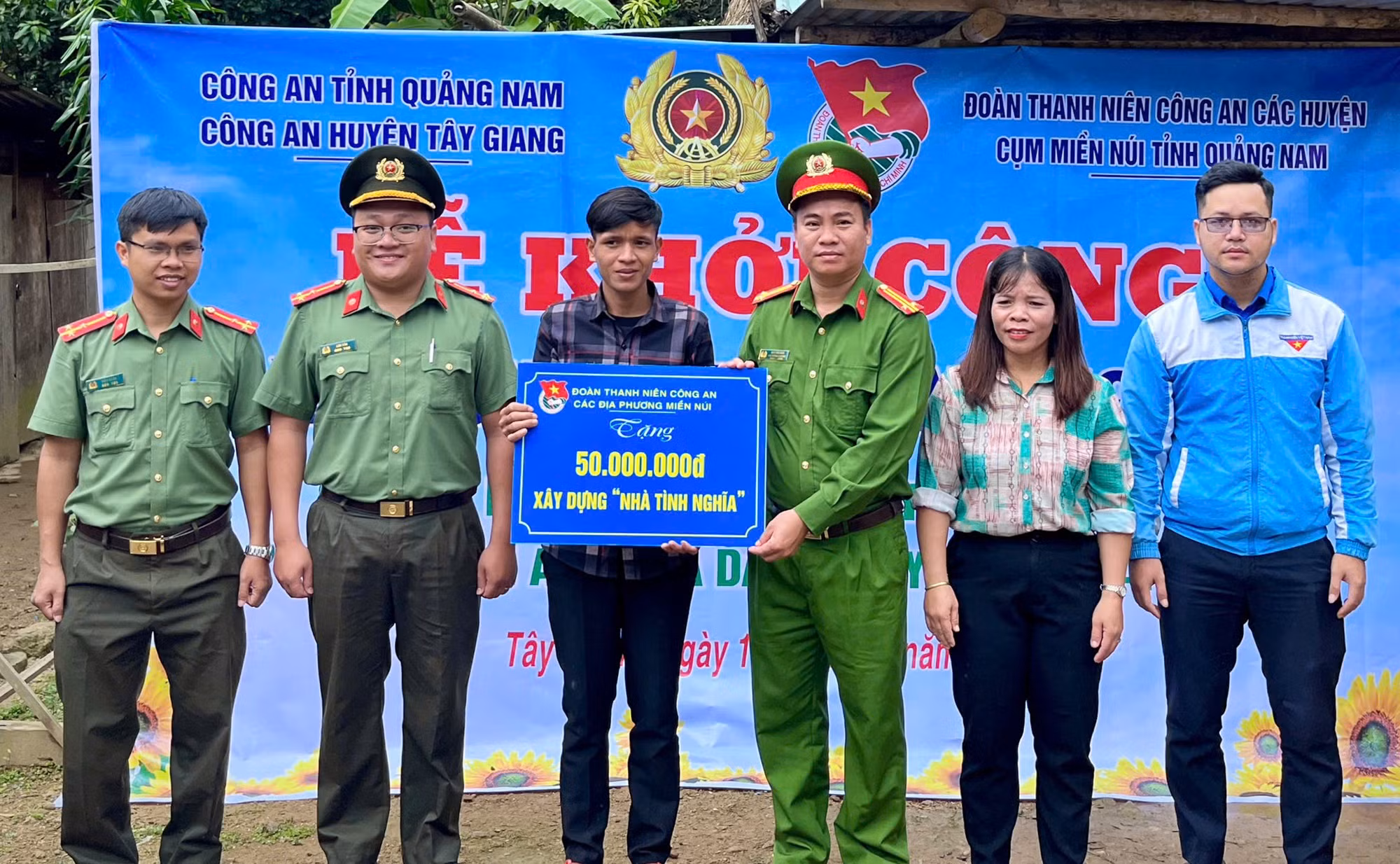 Khởi công xây nhà tình nghĩa cho hộ đặc biệt khó khăn ở vùng cao Quảng Nam -0